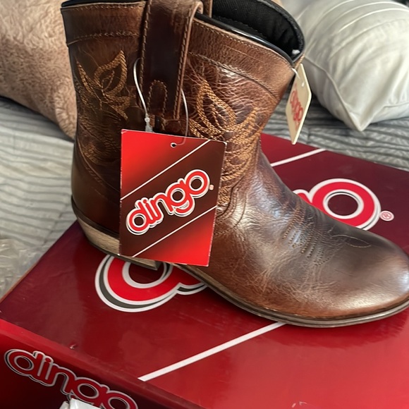 Women’s Dingo Boots NWT - Picture 4 of 4